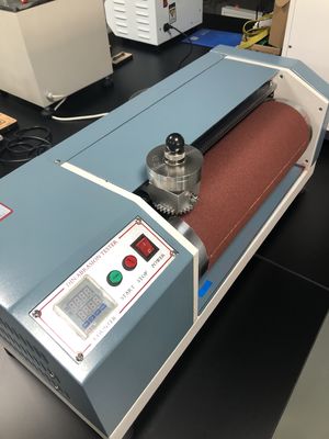 kaufen ODM DIN Lederprüfmaschine Abnutzungsbeständigkeit Tester PC-Steuerung online manufacture